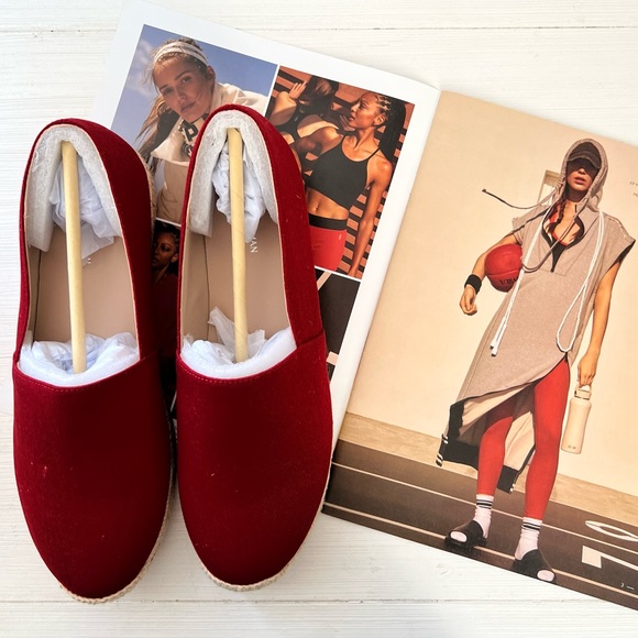 Stuart Weitzman women’s red espadrille flat - Picture 1 of 5